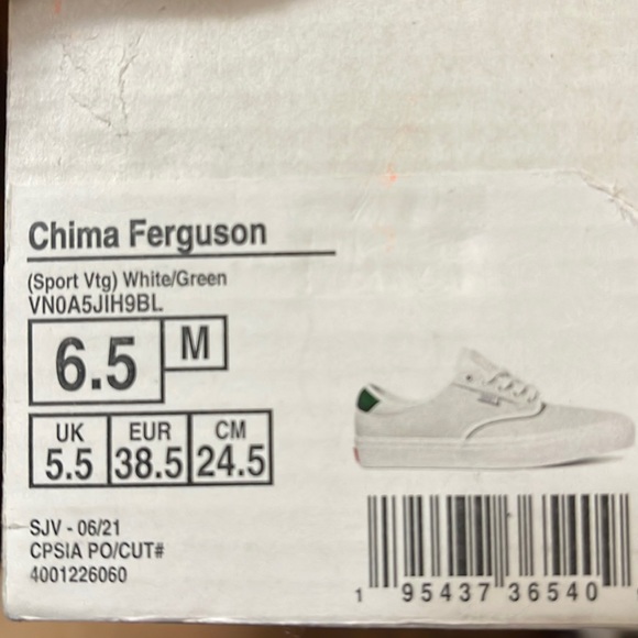 Vans Chima Ferguson
(Sport Vtg) White/Green
VNOA5JIH9BL.
WMNS sneakers - Picture 16 of 16